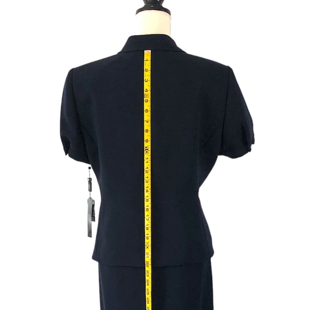 Tahari ASL Navy Blue Short Sleeve Skirt Suit with Pleat Detail Size 14P - Picture 5 of 16